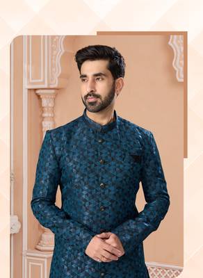Havy indowestern sherwani set with thread, star work & zari work with fancy botton 2
