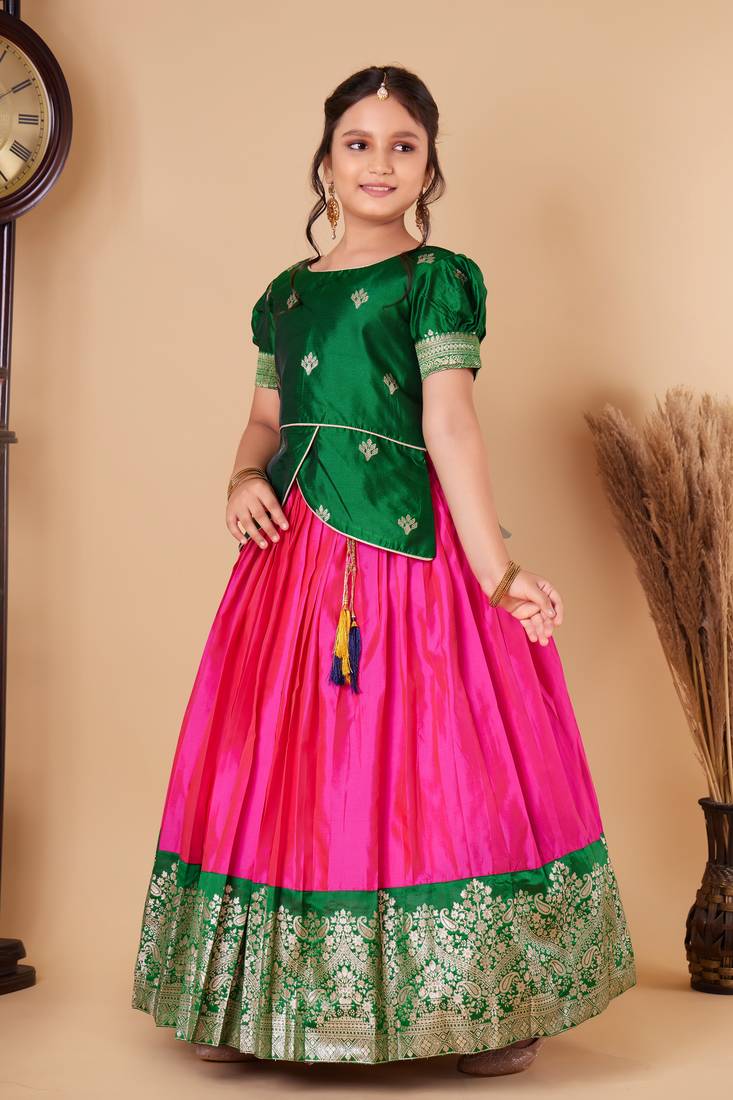 baby Girls Green New south Indian traditional pattu pavadai Jacquard Lehenga Choli for Kids Dress