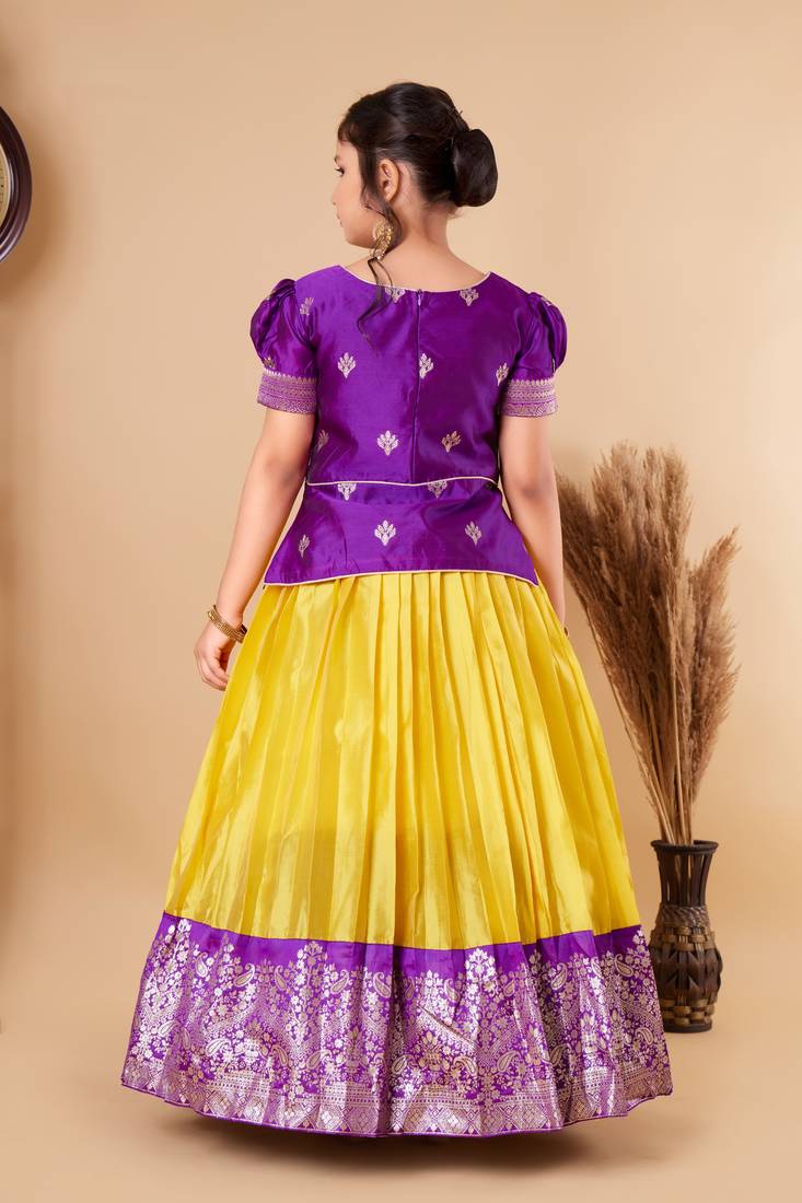 Baby Girls Ringani New south Indian traditional pattu pavadai Jacquard Lehenga choli for Kids dress