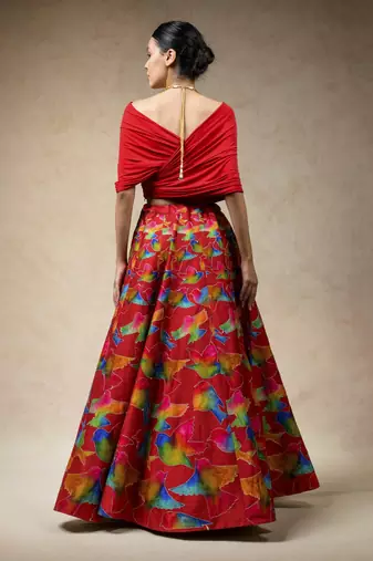 Hand Embroidred Lehenga With Drape Blouse And Feather Dupatta