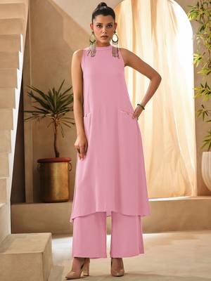 Light pink halter neck kurta and culottes set with front pocket 1