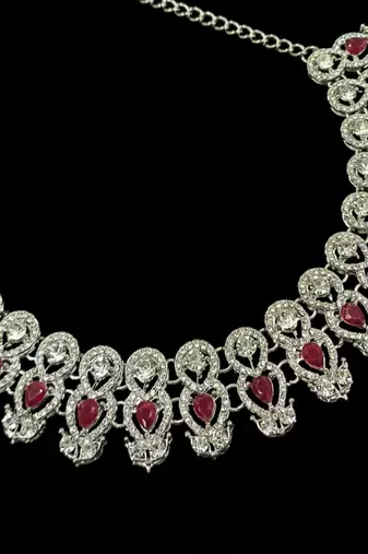Neacklesh  set moti  kundan