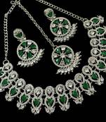 Neacklesh  set .moti  ,kundan