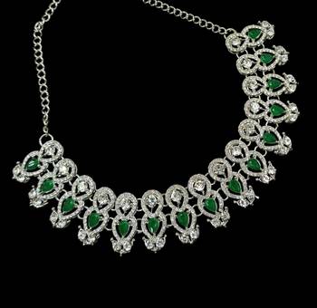 Neacklesh  set .moti  ,kundan 2