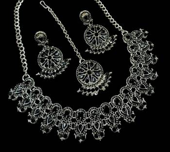 Neacklesh  set moti  kundan 1