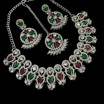 Neacklesh  set moti  kundan 1