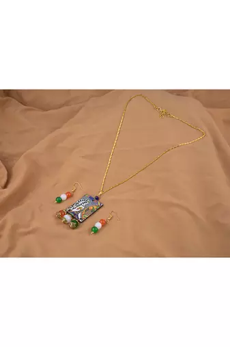 Tiranga/tricolour/national flag peacock pendant set handmade fashion jewellery for independence day
