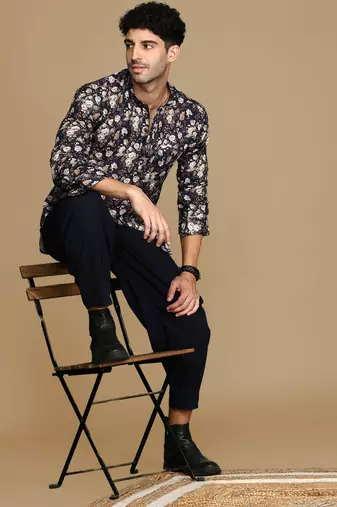 Sanwara men's cotton blue printed trendy short kurta