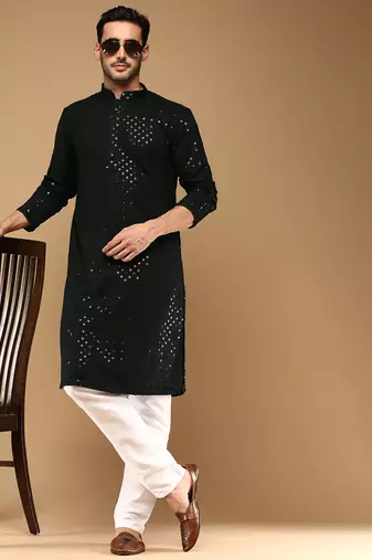 Sanwara men's cotton deep green chikankari trendy kurta