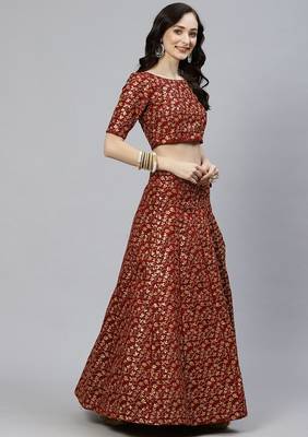  maroon zari embroidered silk bridal lehenga set choli with dupatta 2