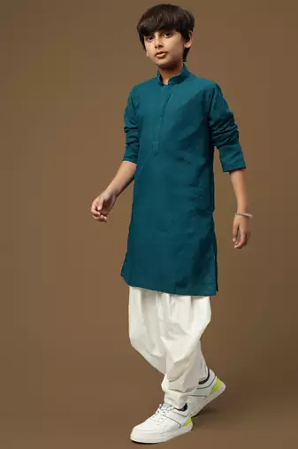 Chic & classic boys solid firozi chikankari designer cotton kurta set by sanwara