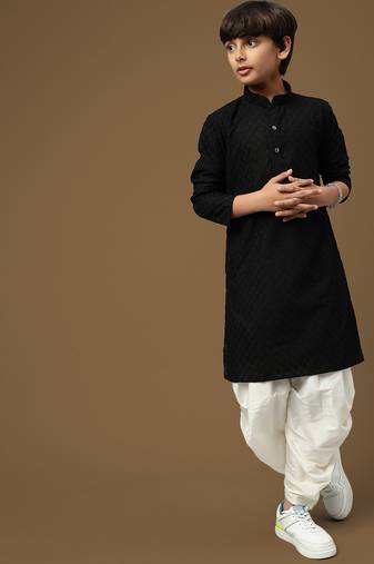 Sanwara boys trendsetting solid black chikankari designer cotton kurta set