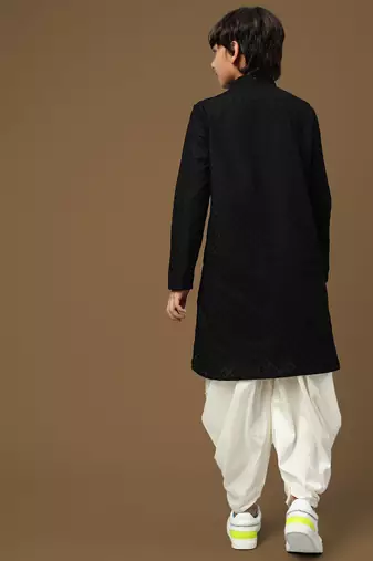 Sanwara boys trendsetting solid black chikankari designer cotton kurta set