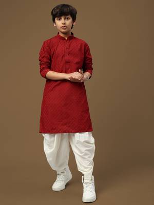 boys trendsetting solid maroon chikankari designer cotton kurta set 1