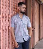 Smoky white floral half sleeve printed shirt