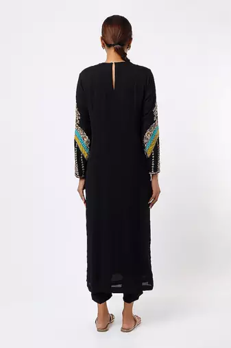 Black embroidered kurta set