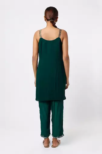 Emerald green hand embroidered kurta set