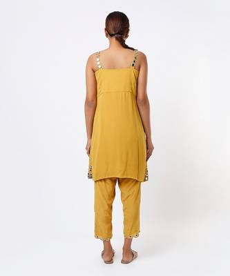 Mustard hand embroidered kurta set 2