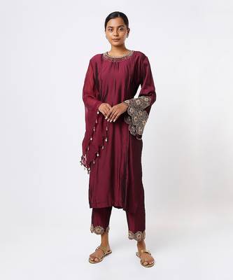 Wine hand embroidered kurta set 1