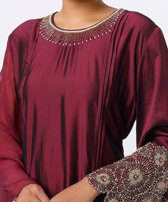 Wine hand embroidered kurta set 4