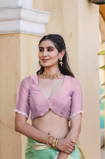 Lavender Organza Swarovski Saree With Unstitched Blouse Piece