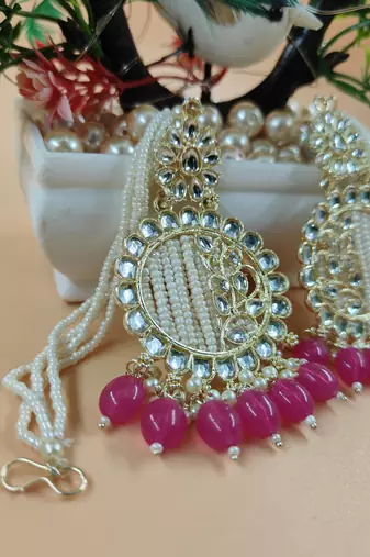   Fashionable Pearl Rani Colour Chandabali Earrings