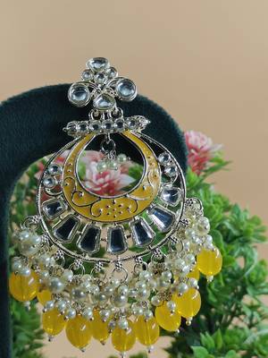   Traditional earrings for wo  and girls 2