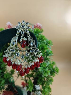   Gold Plated Traditional Kundan Pearl Chandbali Earrings For Wo  And Girls 4