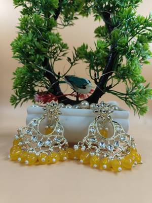   Gold Plated Traditional Kundan Pearl Chandbali Earrings For Wo  And Girls 1