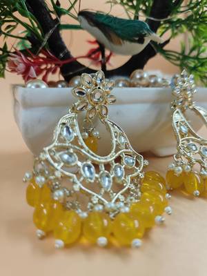   Gold Plated Traditional Kundan Pearl Chandbali Earrings For Wo  And Girls 2