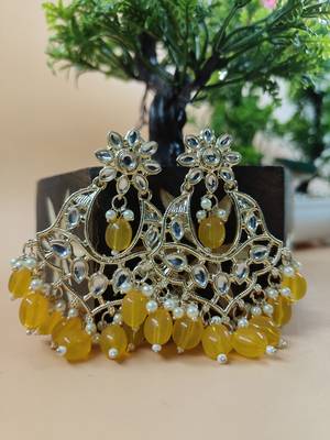   Gold Plated Traditional Kundan Pearl Chandbali Earrings For Wo  And Girls 3