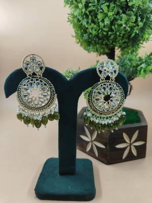   Mehndi Color, and Pearl Earrings for Wo  - Lightweight Earrings 1