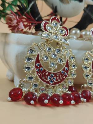   Traditional Earrings For Wo  And Girls 2