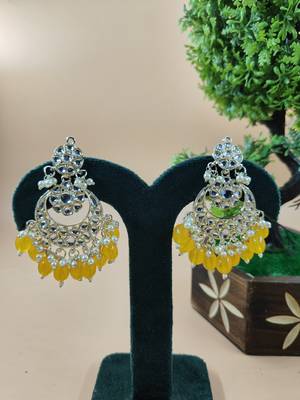   Beautiful Gold Plated Pearl Earrings for Wo  and Girls 1