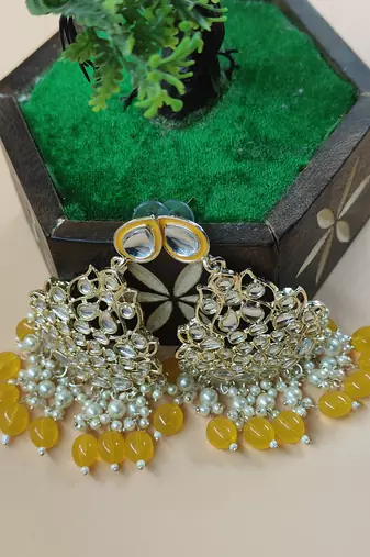   Beautiful Gold Plated Pearl Earrings for Wo  and Girls