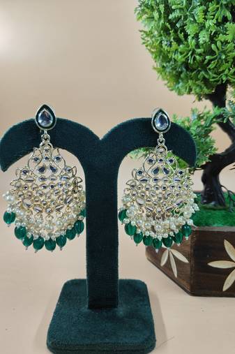   Beautiful Green Color Gold Plated Pearl Earrings for Wo  and Girls
