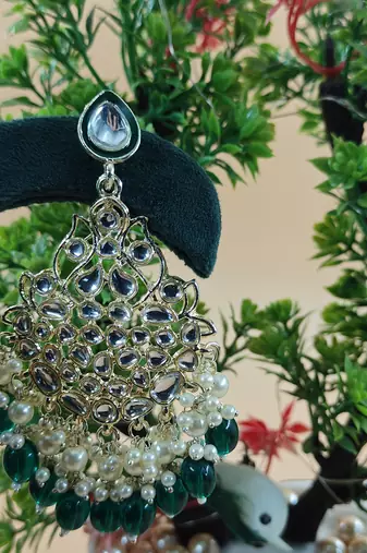   Beautiful Green Color Gold Plated Pearl Earrings for Wo  and Girls
