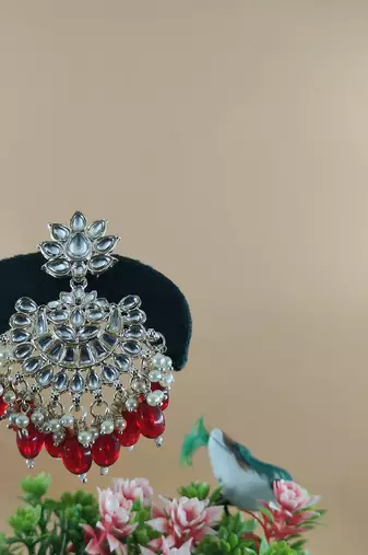   Traditional Chandbali earrings for wo  and girls