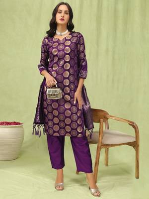Women's silk blend self designed straight kurta pant with dupatta set 1