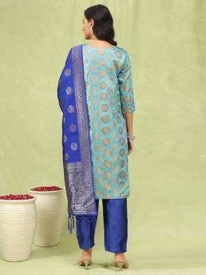 Women's silk blend self designed straight kurta pant with dupatta set 2