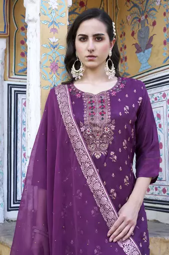 Vredevogel  women kurta and pant sets viscose rayon silk blend with neck handwork