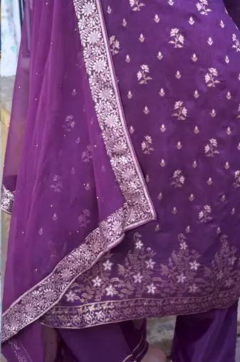 Vredevogel  women kurta and pant sets viscose rayon silk blend with neck handwork