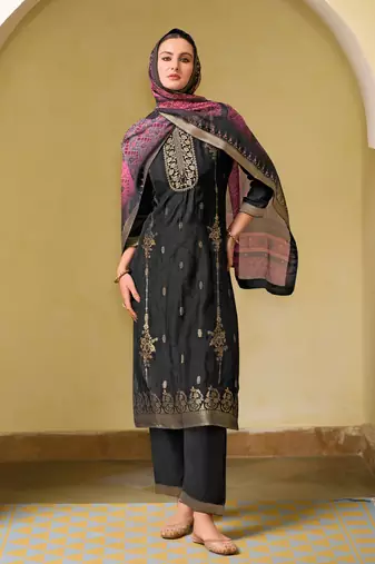Vredevogel  viscose self jacquard women kurta and trouser duppata set