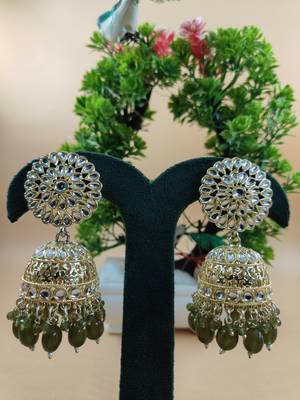   Traditional Jhumka Earrings For Wo  And Girls 1