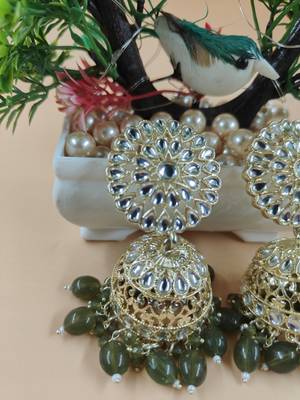   Traditional Jhumka Earrings For Wo  And Girls 2