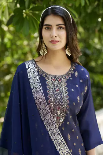 Vredevogel  women kurta and pant sets viscose rayon silk blend with neck handwork