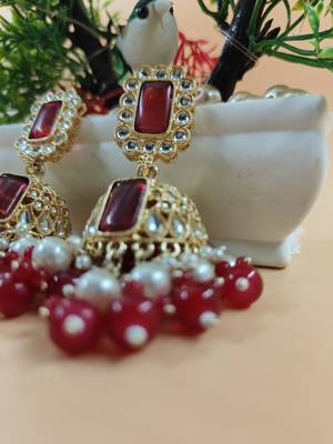   Traditional Jhumki Earrings For Wo 's 4