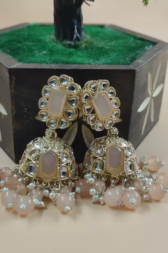   Traditional Jhumki Earrings For Wo 's