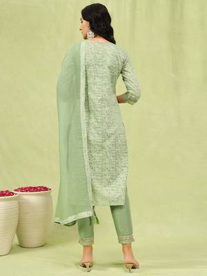 Vredevogel  women kurta and trouser duppata set with embroidery cotton blend 2