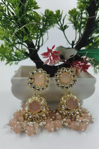   Traditional Jhumki Earrings For Wo 's